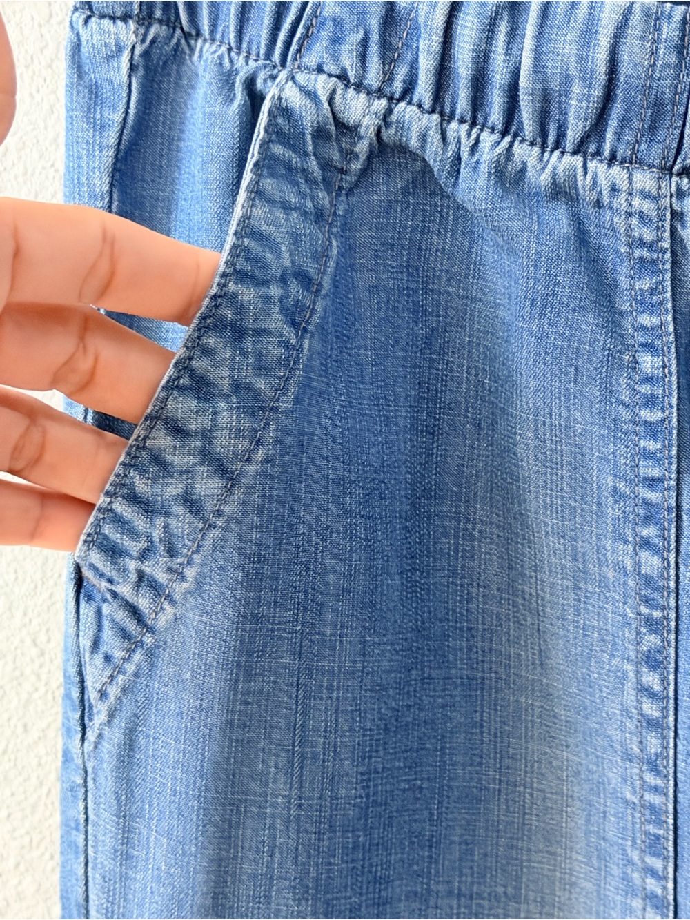 Cloth & Stone Light Blue Drawstring Chambray Pants - Picture 5 of 14